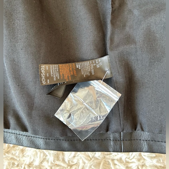 Top Shop NWT faux leather Wrap Dress - Picture 6 of 6